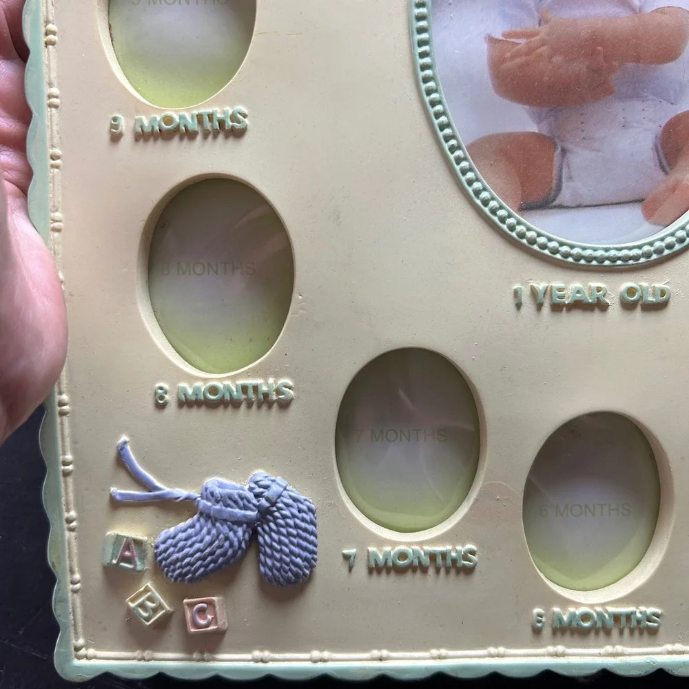 Vintage‎ Baby My First Year Photo Frame 12 Month Milestone Pastel Nursery Decor